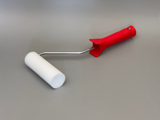 Set: 2 Rollen, 2 Rollenbügel, 1 Pinsel, 1 Farbwanne