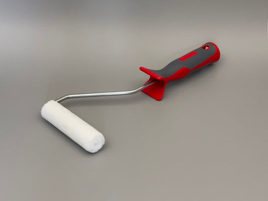 Set: 2 Rollen, 2 Rollenbügel, 1 Pinsel, 1 Farbwanne